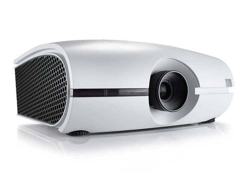 1-DLP Projector, 1920x1200 WUXGA, 4750 Lumens, H & V Lens Shift, includes D:W 1.54-1.93:1 Std. Zoom Lens, 3 year warranty